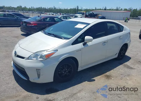 2015 Toyota Prius Three из США, поврежденный, VIN JTDKN3DU7F0435924